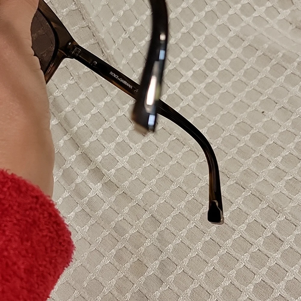 Dolce & Gabbana sunglasses - Picture 11 of 13